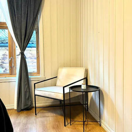 Apartment - 303 Bergen